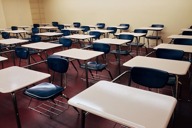 chairs-classroom-college-desks-289740-2